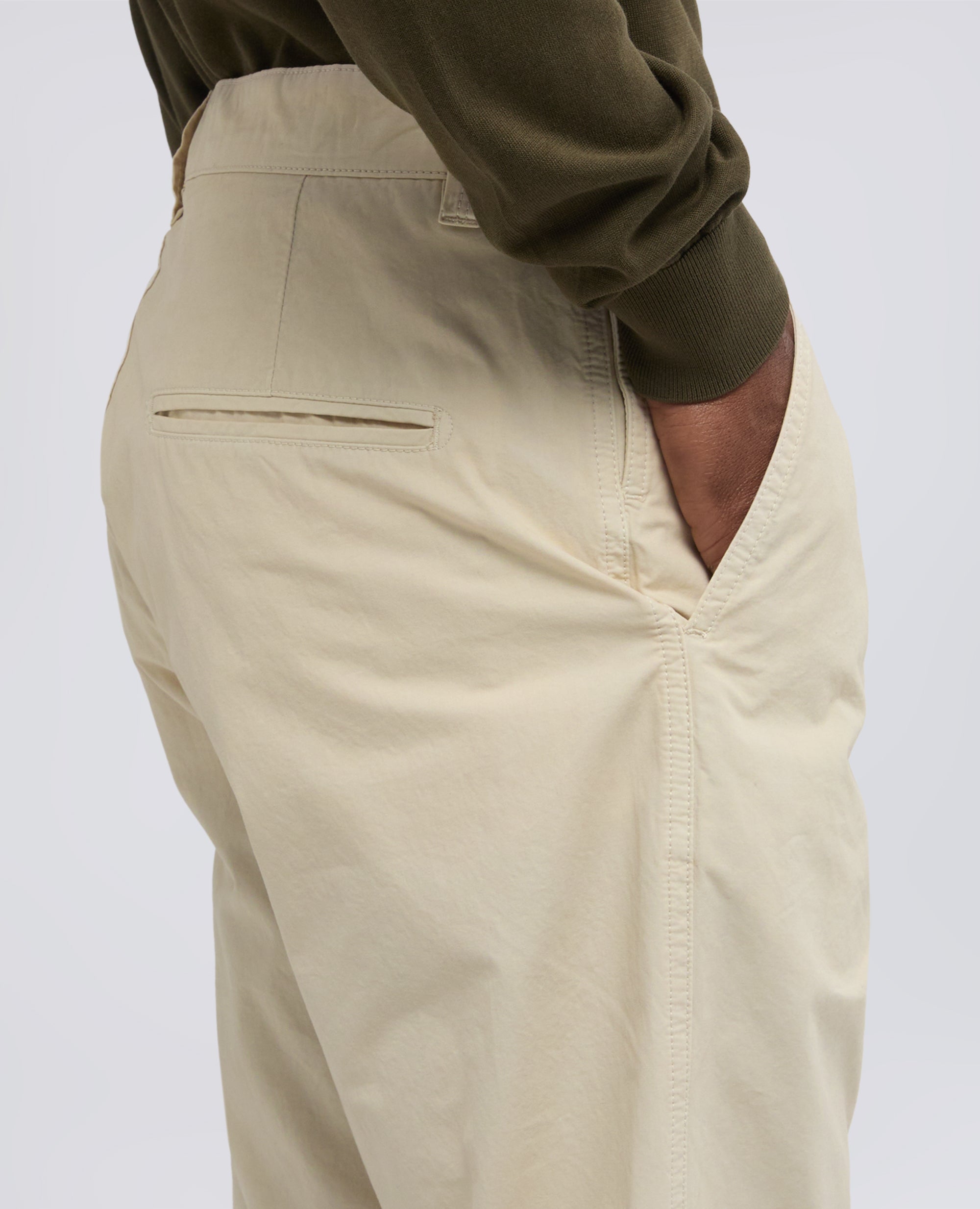 PANTALONE CHINO IN GABARDINA DI COTONE E LINO-SASSO-STONE-PIEDRA-STEIN-PIERRE