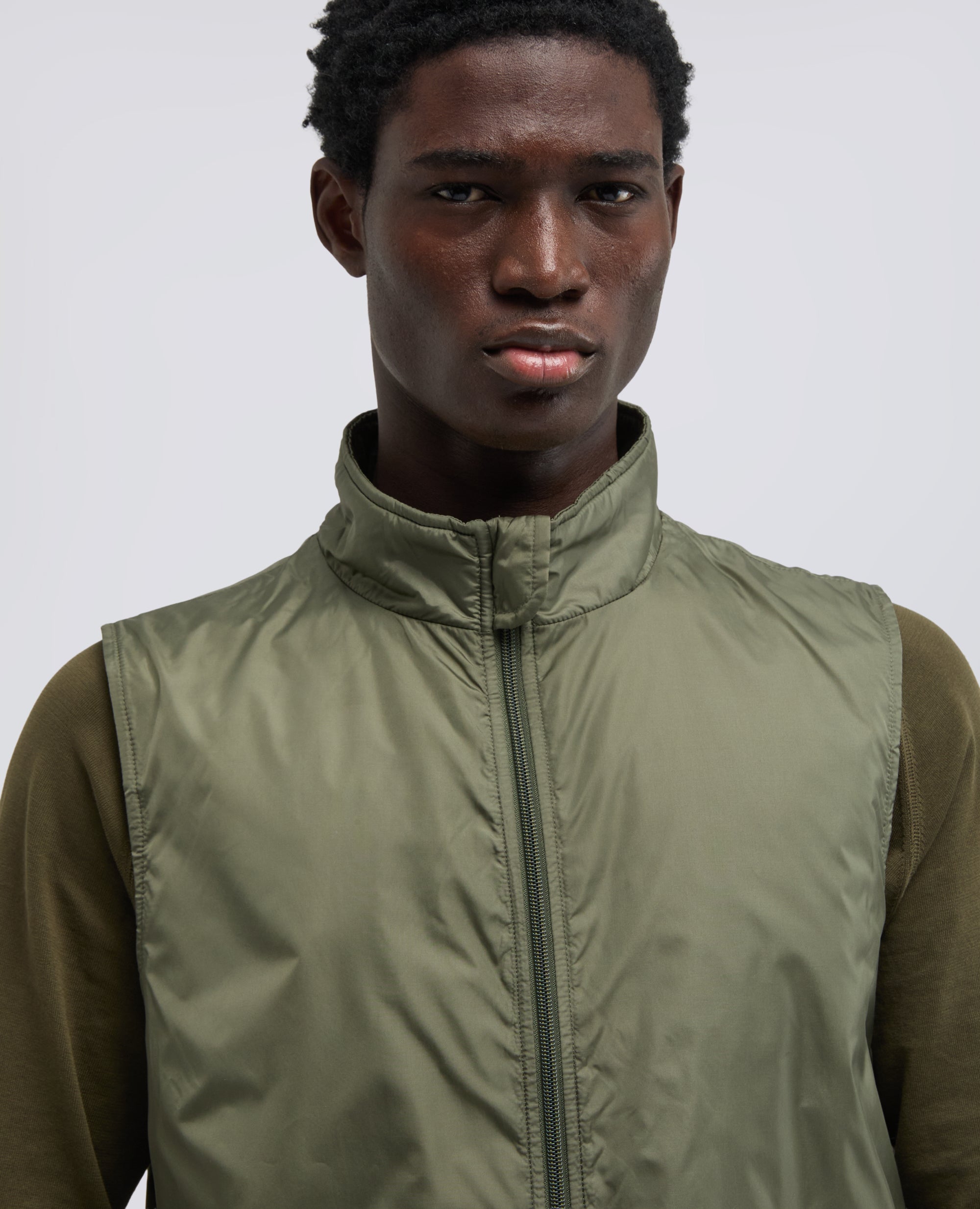 GILET VERNES IN NYLON-OLIVA-OLIVE-OLIVA-OLIVEGRUN-VERT OLIVE