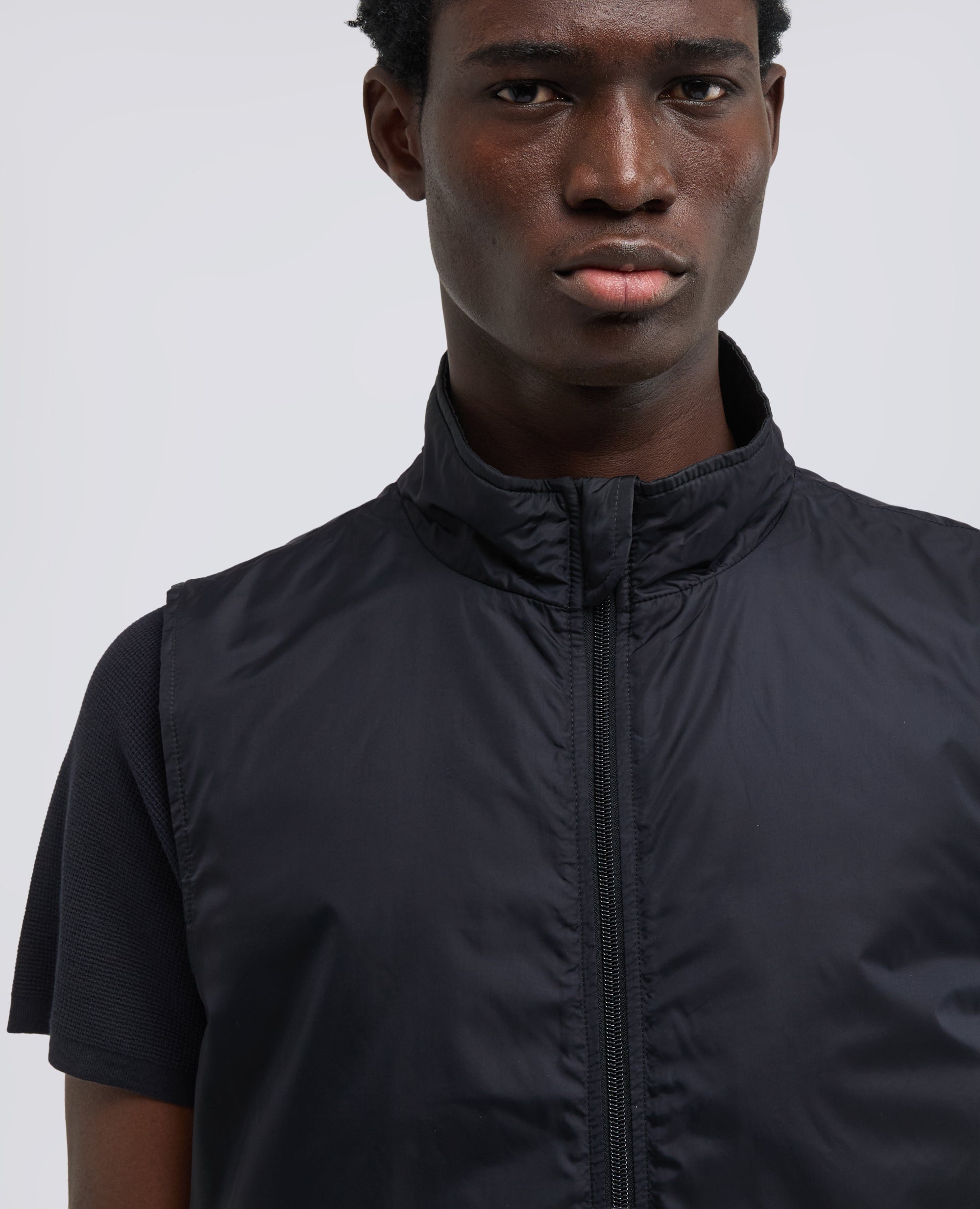 GILET VERNES IN NYLON-NERO-BLACK-NEGRO-SCHWARZ-NOIR