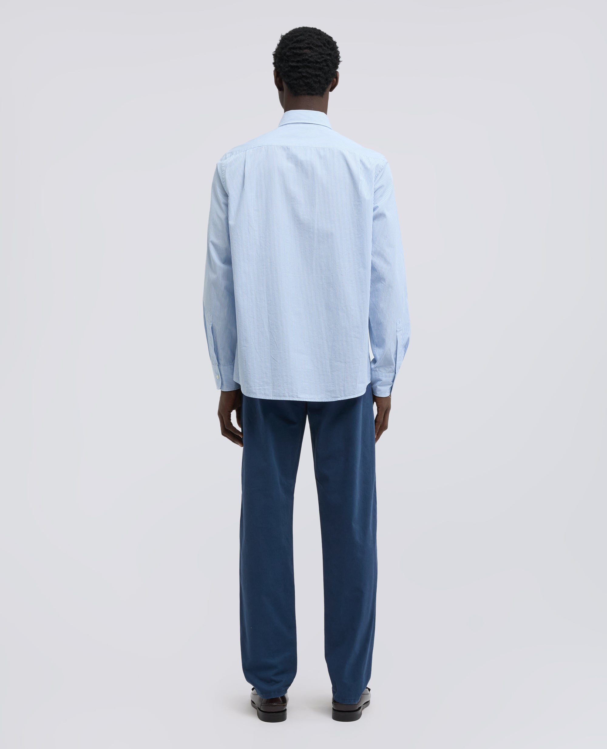 CAMICIA RIGATA CON COLLO FRANCESE-RIGA AZZURRA-LIGHT BLUE STRIPE-RAYA AZUL CLARO-STREIFEN BLAU-RAYURE BLEU CIEL