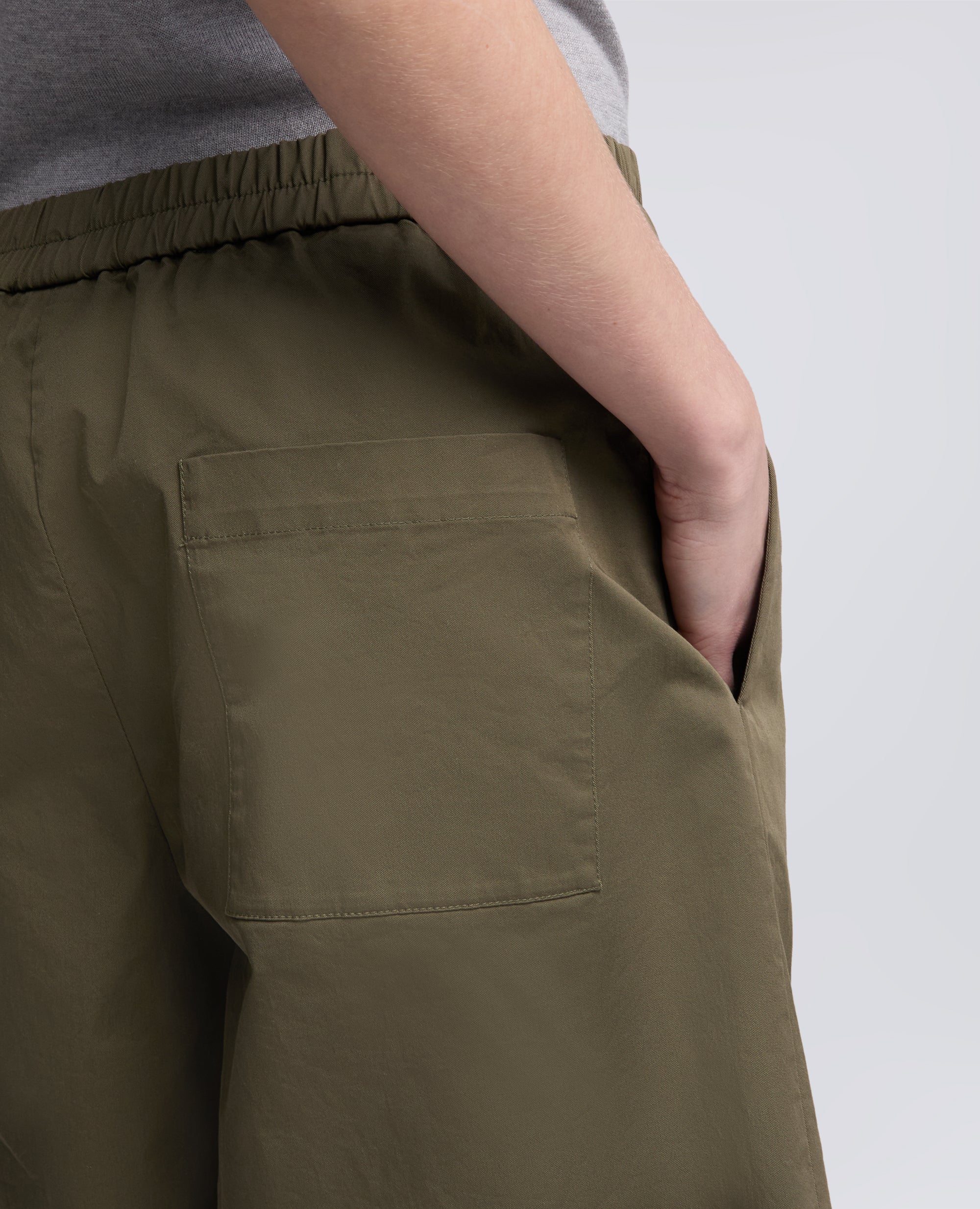 BERMUDA IN TWILL DI COTONE STRETCH-MILITARE-MILITARY-MILITAR-MILITAR-MILITAIRE