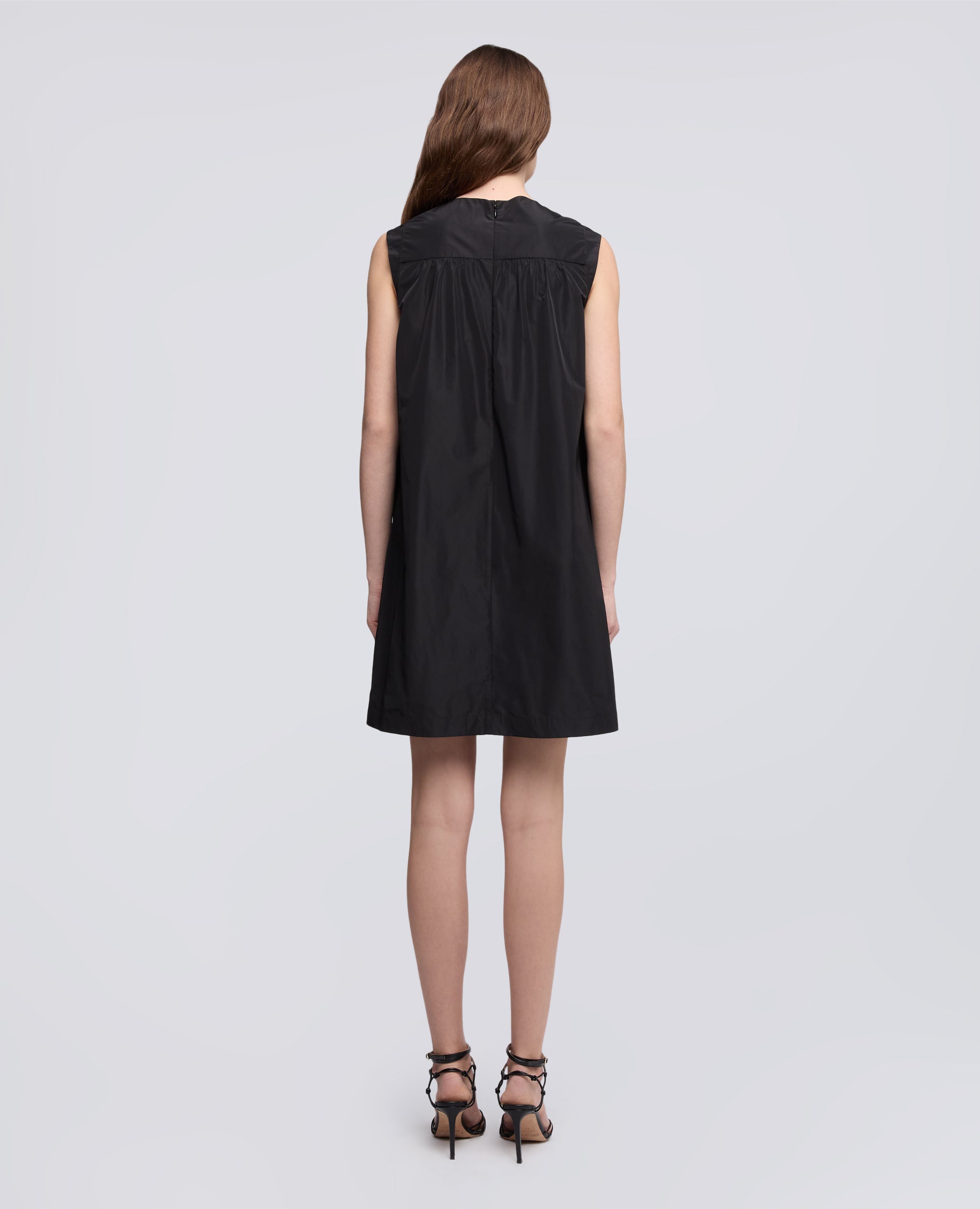 ABITO IN POLIESTERE TECNICO-NERO-BLACK-NEGRO-SCHWARZ-NOIR