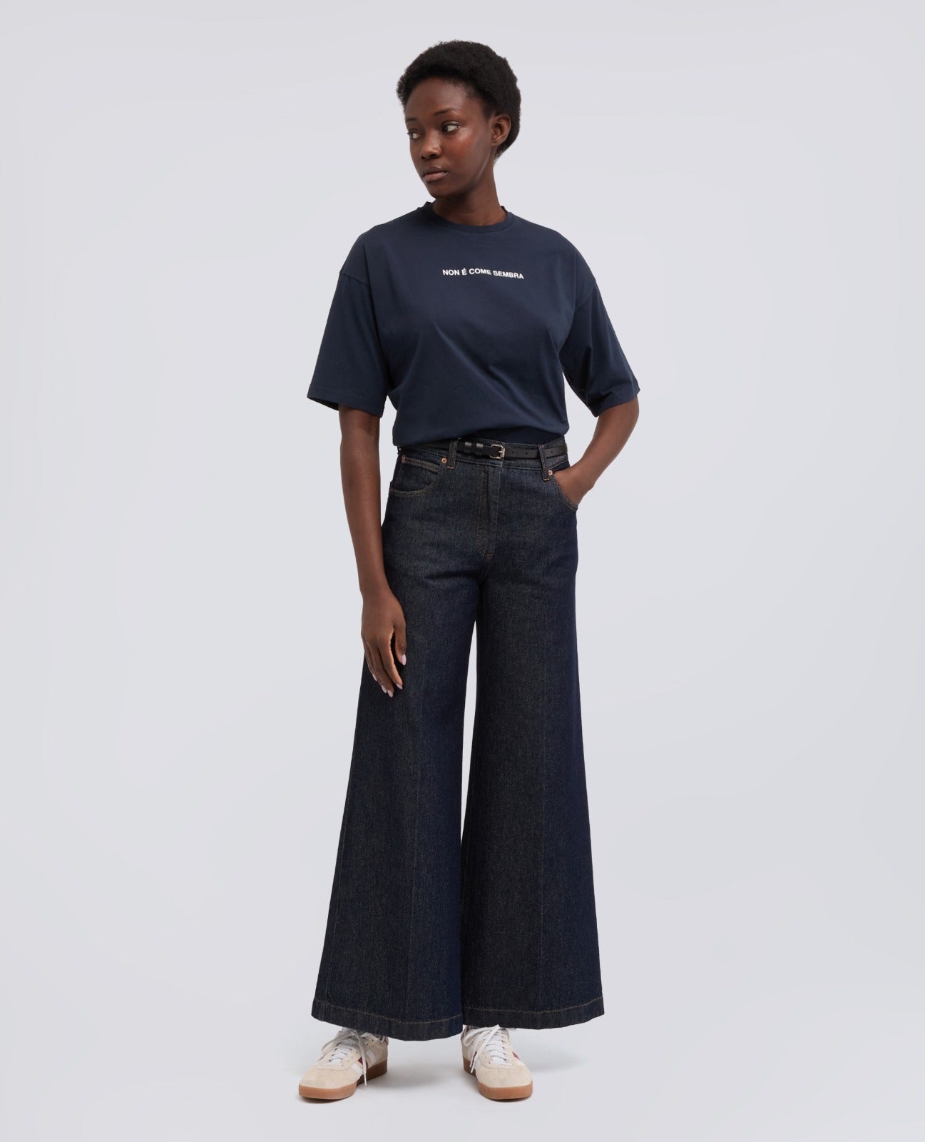 T-SHIRT IN JERSEY DI COTONE CON STAMPA "NON E COME SEMBRA"-NAVY-NAVY-AZUL MARINO-NAVY-NAVY