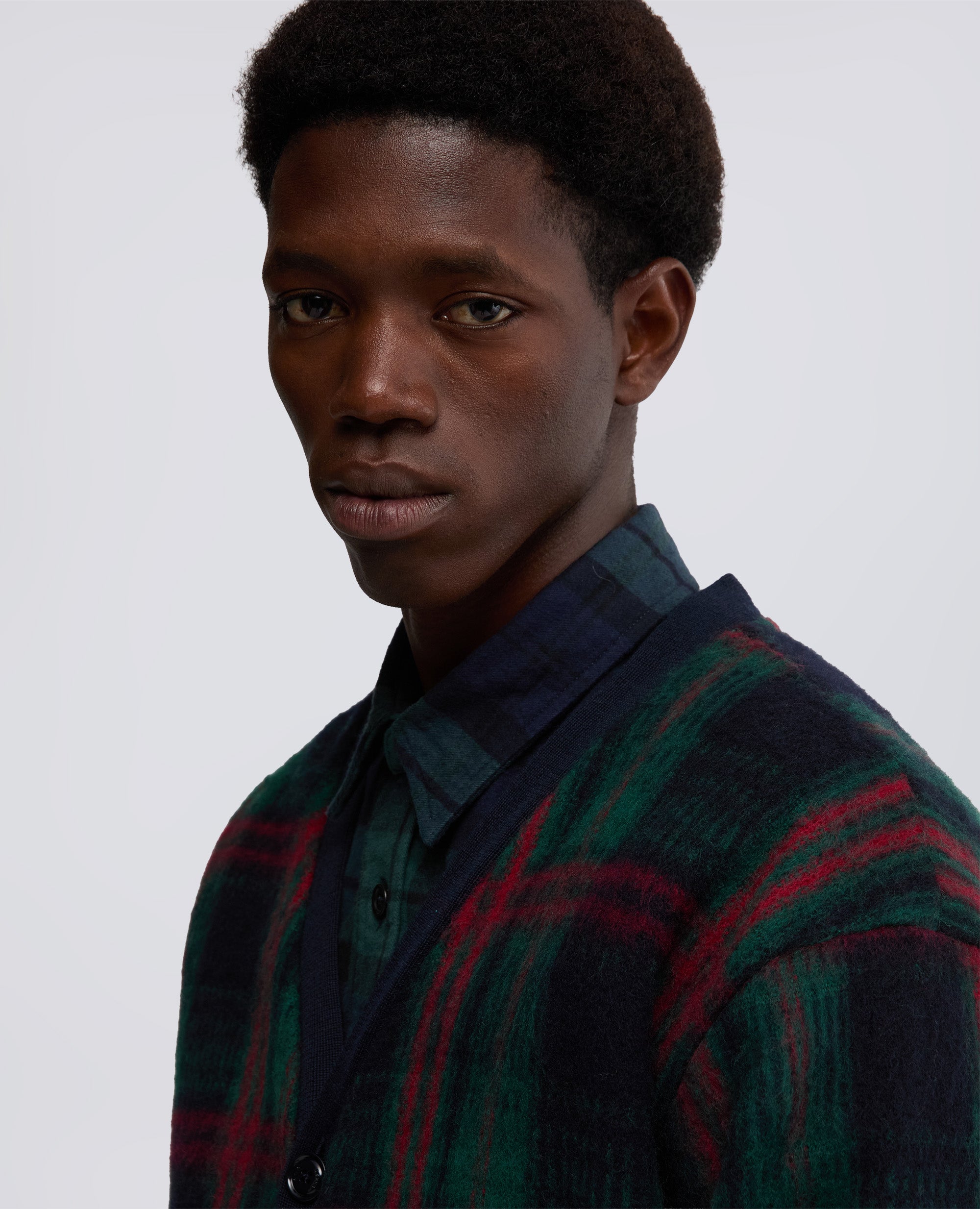 CARDIGAN IN LANA PIRENAICA-CHECK VERDE-GREEN CHECK-CUADROS VERDES-GRUNES KAROMUSTER-CARREAUX VERTS